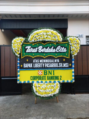 Papan Bunga Duka di Bawodesolo