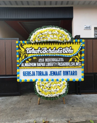 Papan Bunga Duka di Bawodesolo