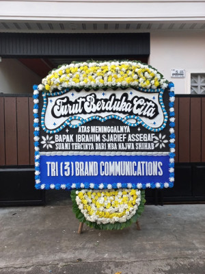 Papan Bunga Duka di Bawodesolo